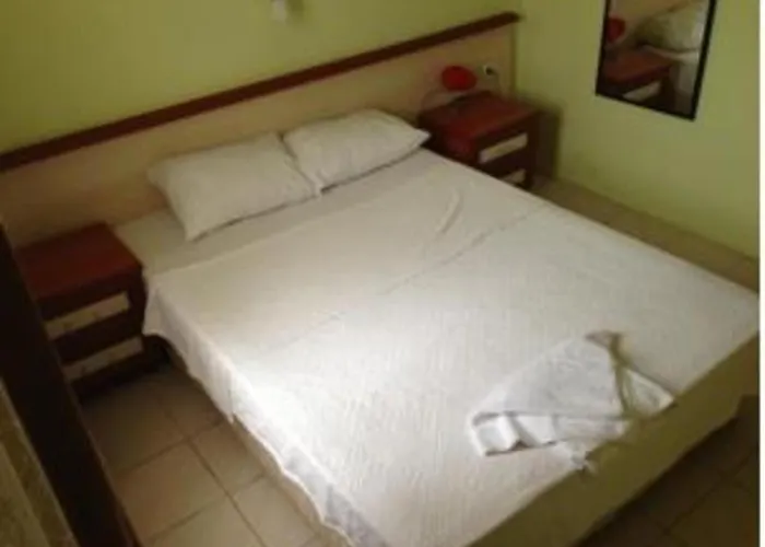 Cbc Butik ホテル Çeşme